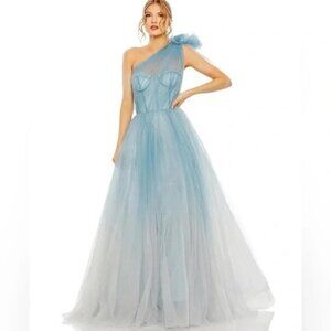 💫 MAC DUGGAL Glitter Ombre One-Shoulder Gown w/ Bow — NWT $498 💫